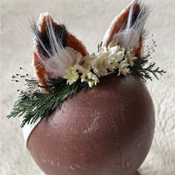 ‘Foxelle’ Fox Ears Photo Prop Headband - Picture 4 of 10